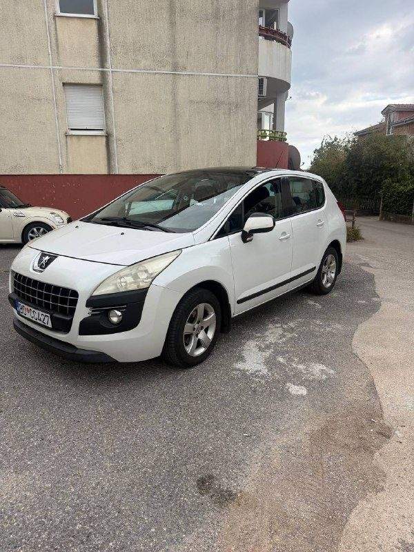 Продам пежо года 1.6hdi 279000km — фото 1 из 9