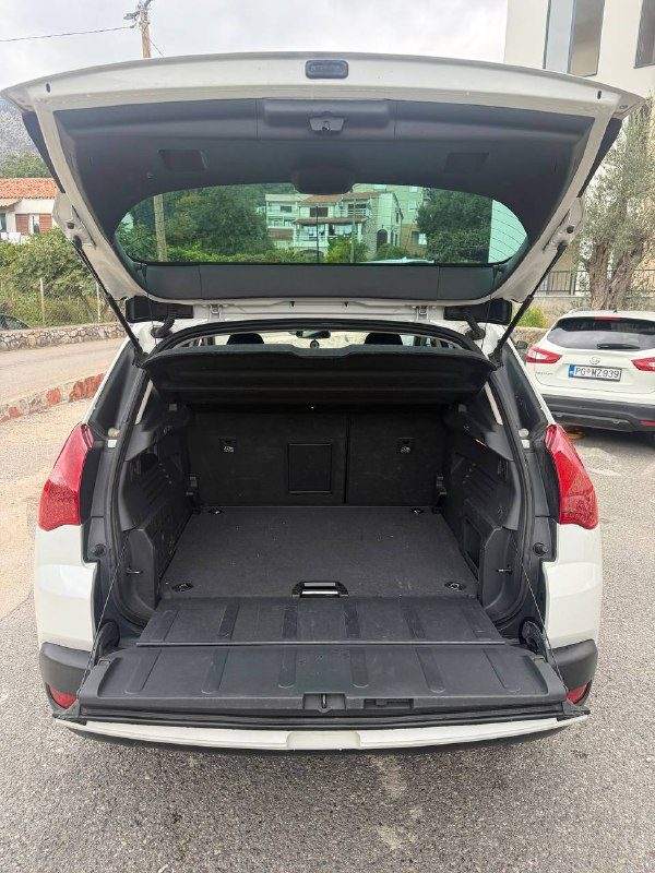 Продам пежо года 1.6hdi 279000km — фото 5 из 9