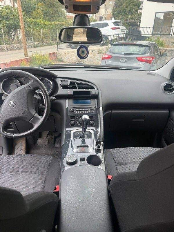Продам пежо года 1.6hdi 279000km — фото 8 из 9